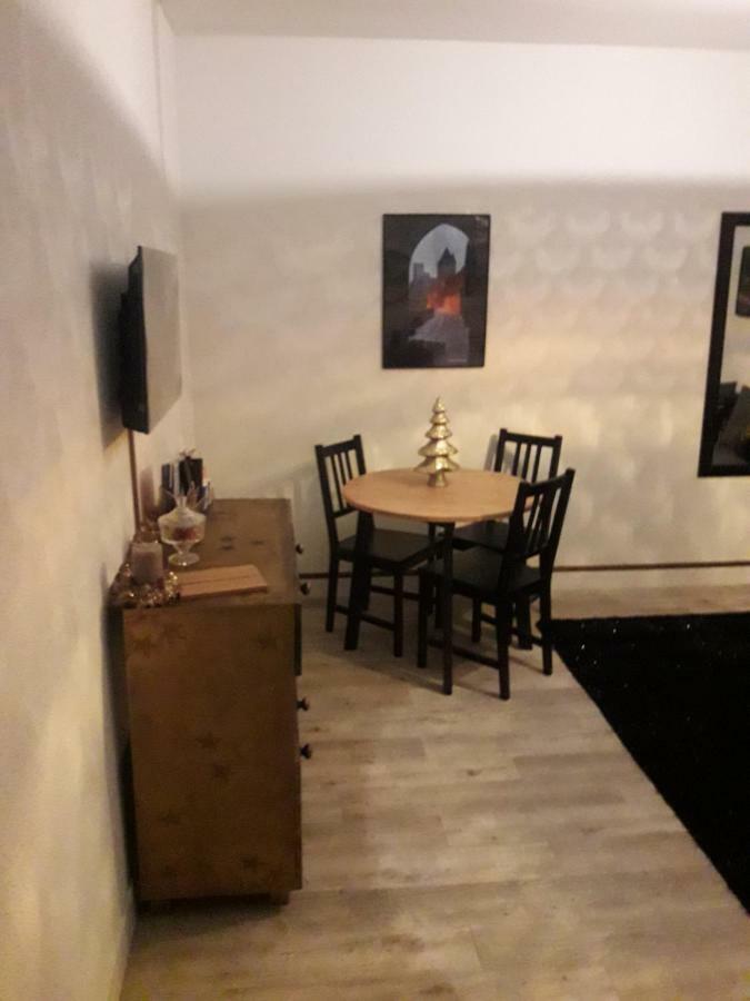 O Calme Lägenhet Carcassonne Exteriör bild